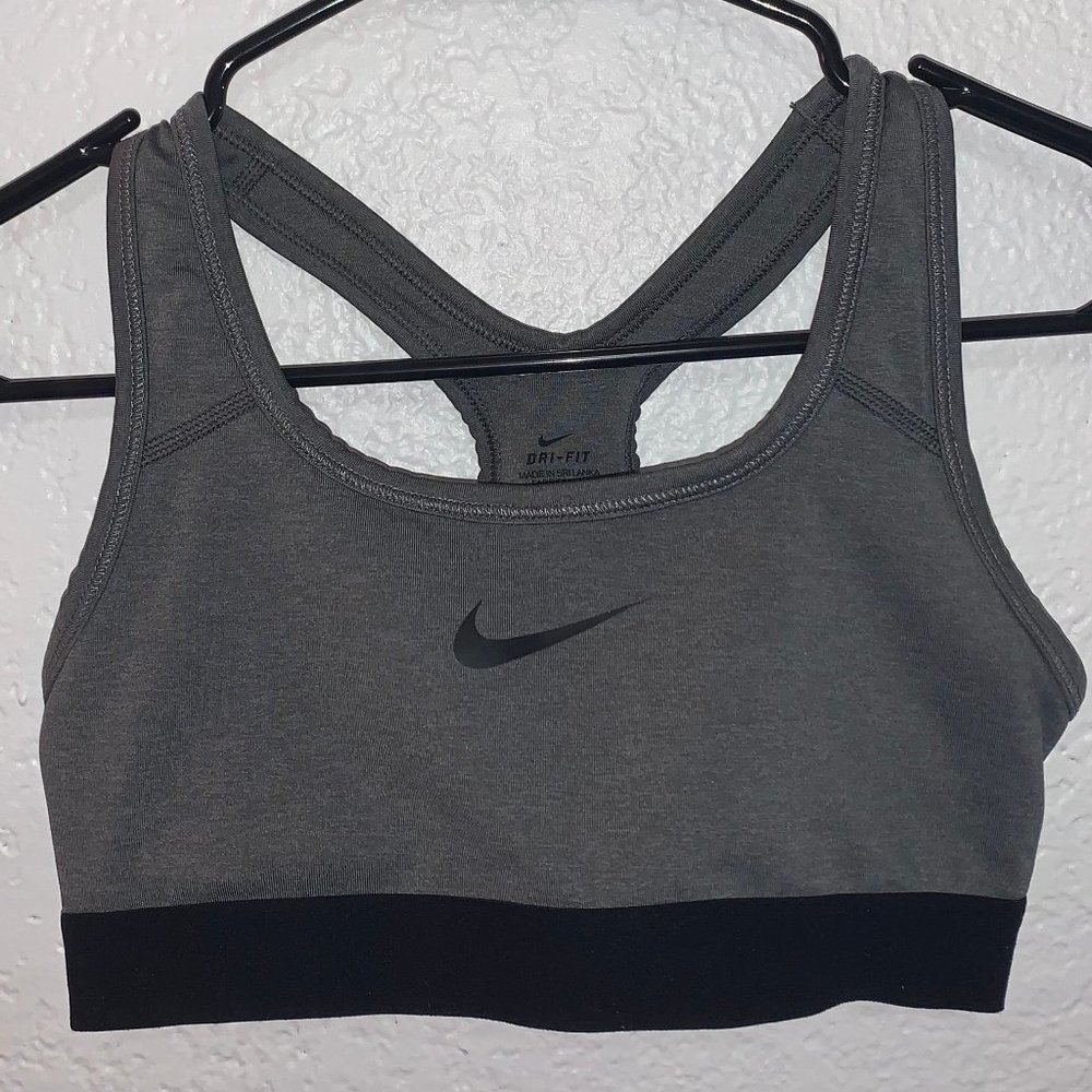 Nike dri-fit sports bra